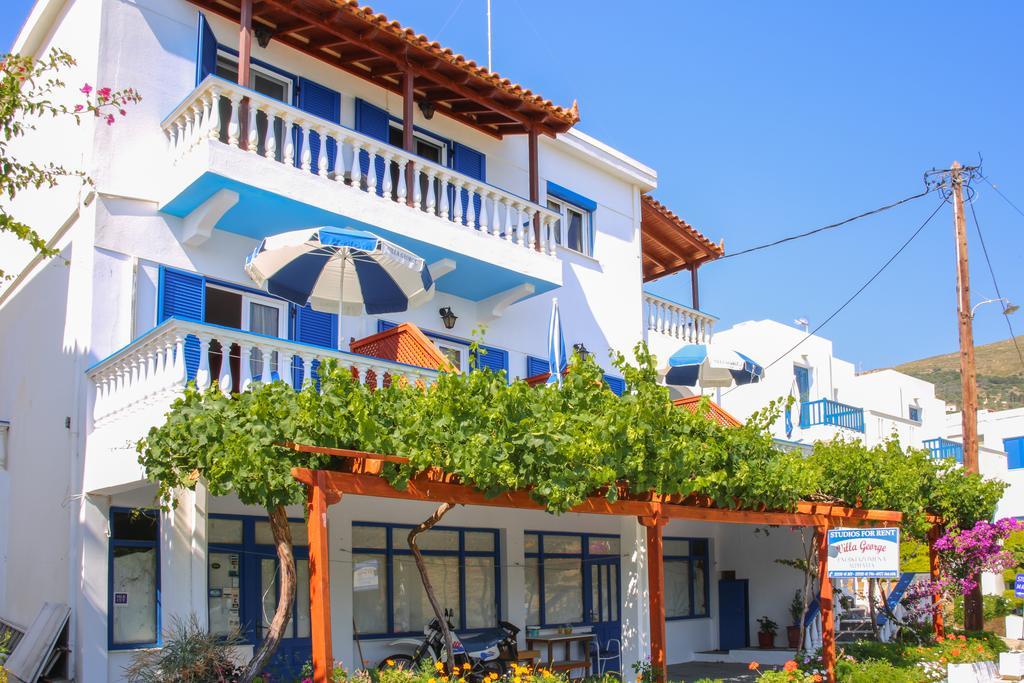Villa George Batsíon Exterior photo